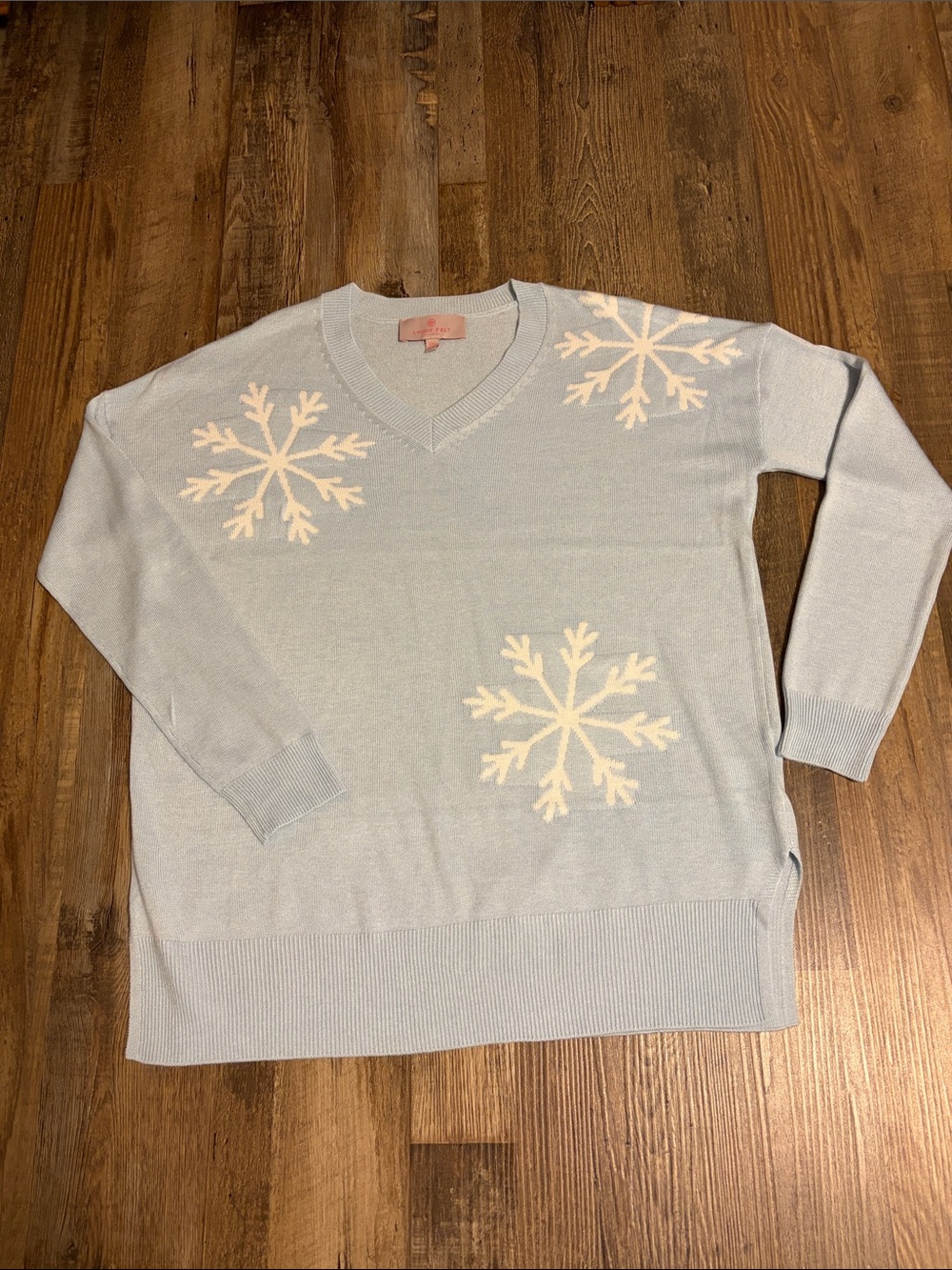 Laurie Felt Los Angeles Snowflake V-Neck 
Sweater Light Blue Size XXS